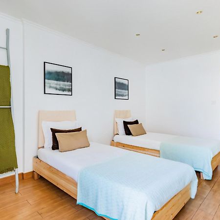 Santo Amaro Beach Family Stays Oeiras Exterior photo