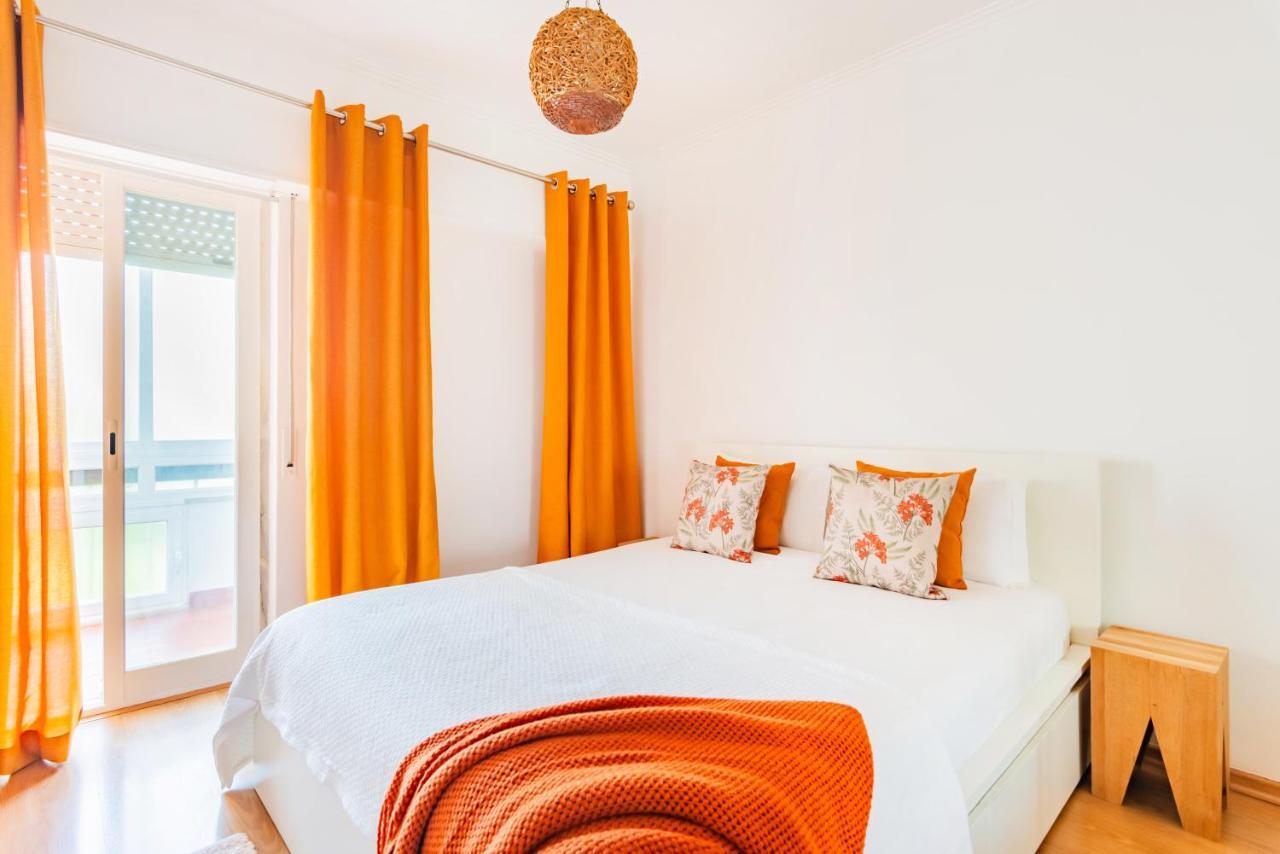 Santo Amaro Beach Family Stays Oeiras Exterior photo