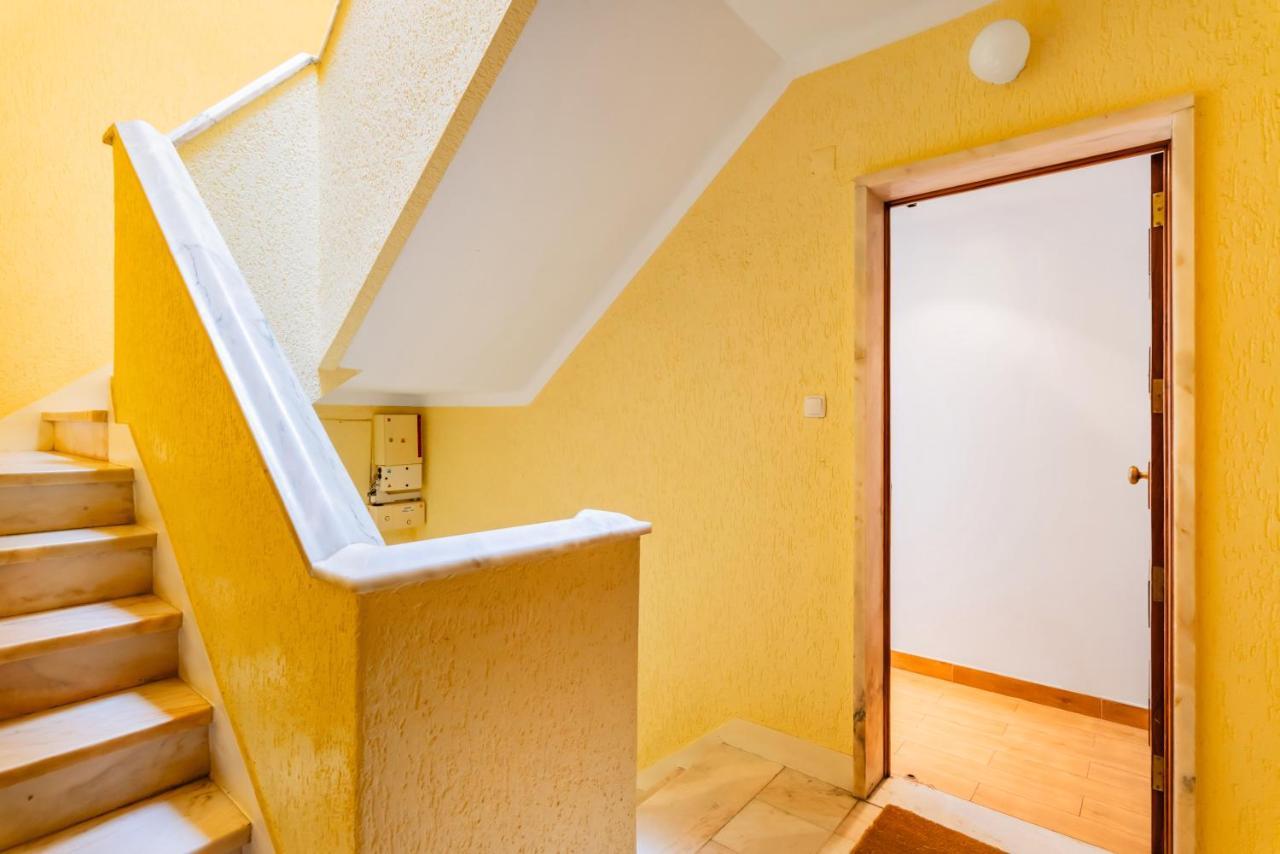 Santo Amaro Beach Family Stays Oeiras Exterior photo